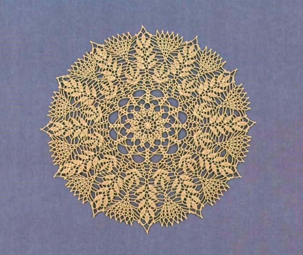 Round crochet doily pattern